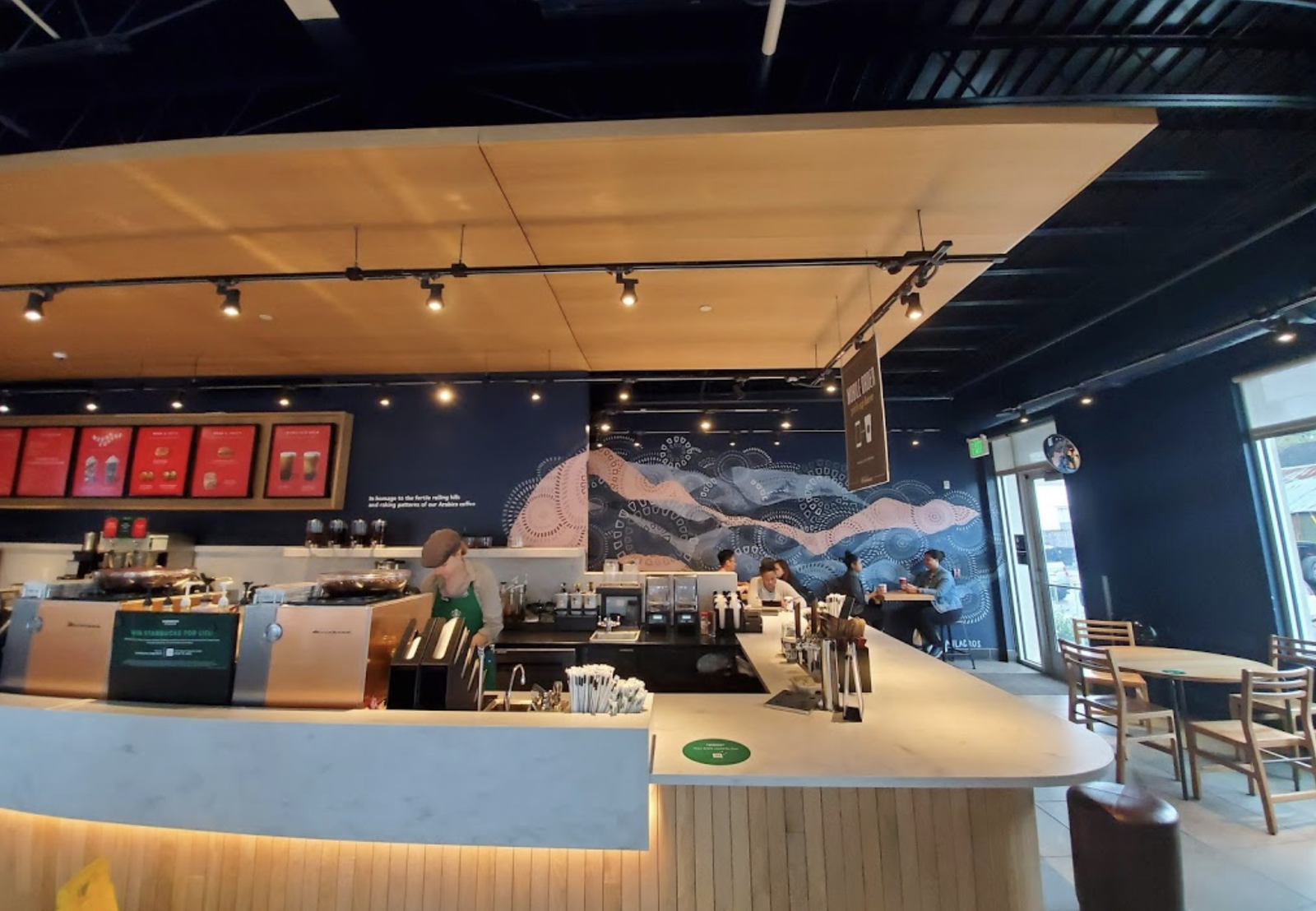 Starbucks, St. Claude